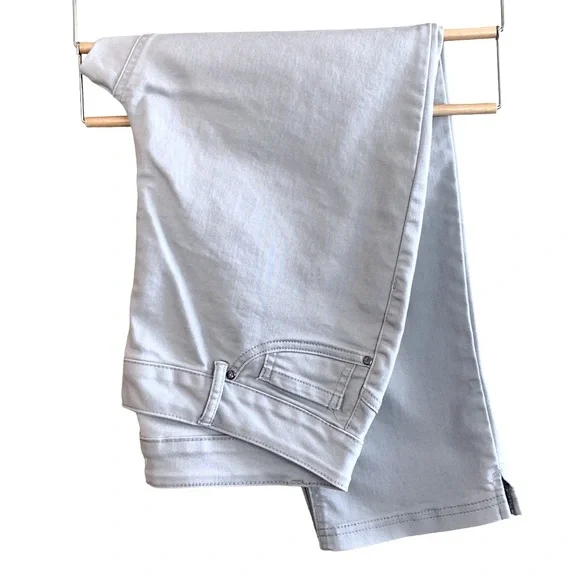 Up! Cropped Capri - Picture 9 of 11